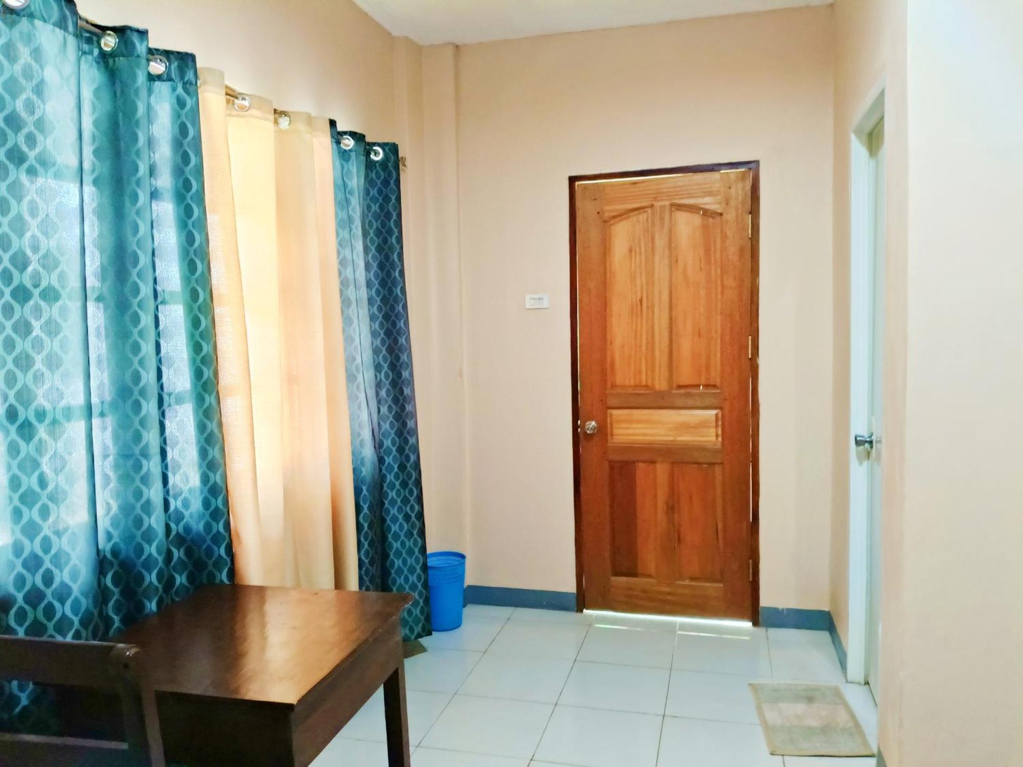 James Homestay Siquijor Habitación foto